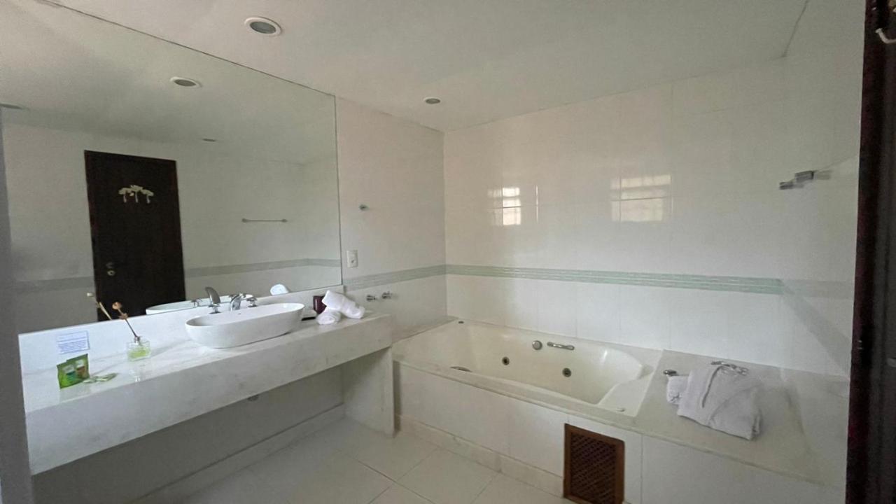 Pousada Cozy House Pedro do Rio Ngoại thất bức ảnh